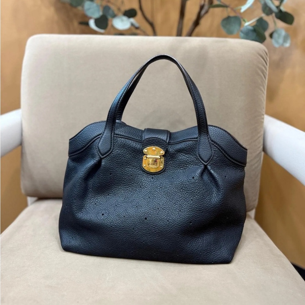 Louis Vuitton Mahina Cirrus PM Hobo Black Leather Gold Hardware AR0161 Authentic